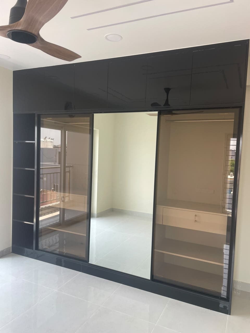 Sliding Door Wardrobe