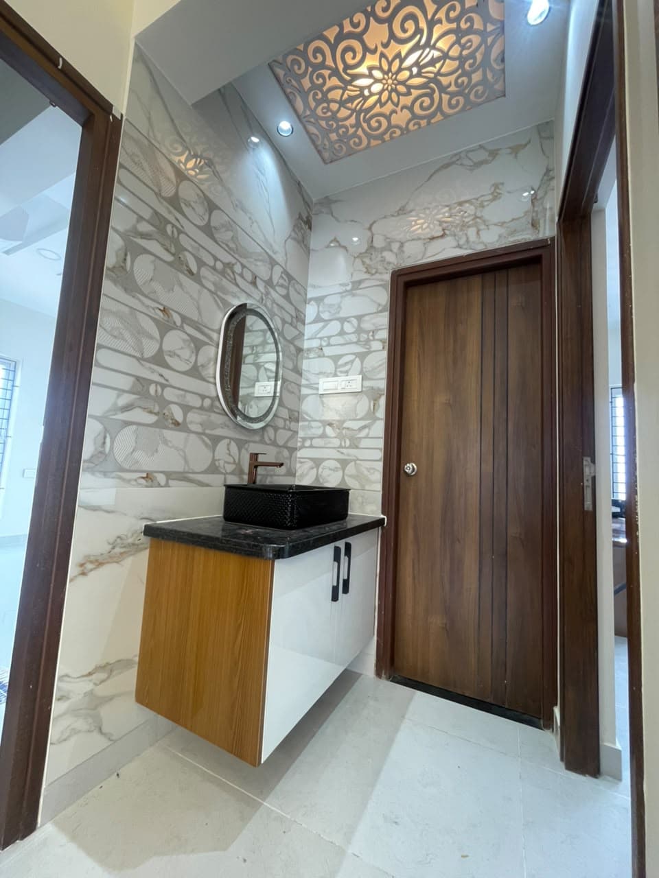 Modern Wash Basin